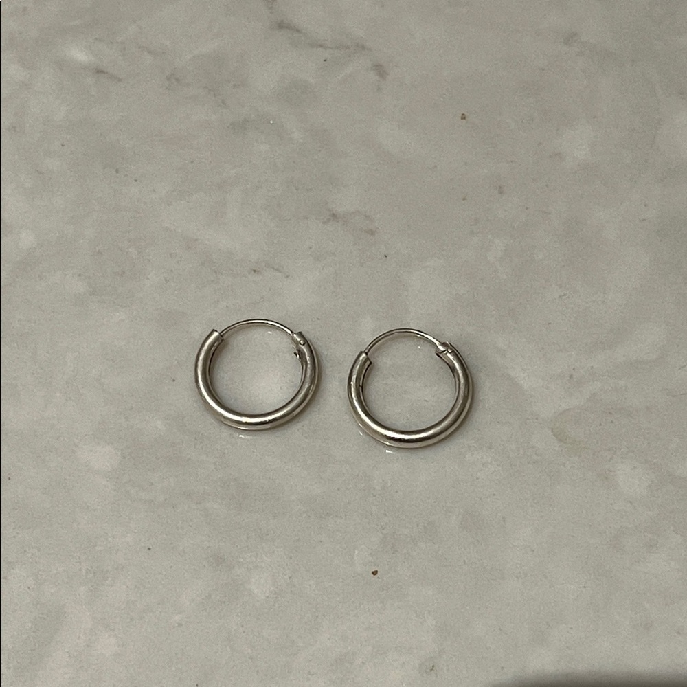 Vintage Classic Sterling Silver Small Hoop Earrings
